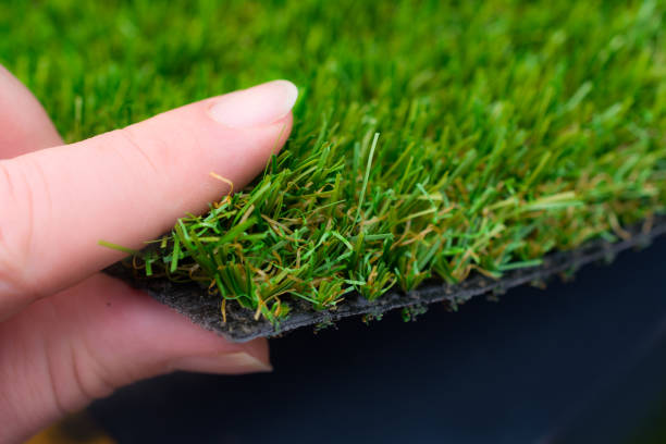 球場の規定について
人工芝と天然芝のメリットデメリットについて解説